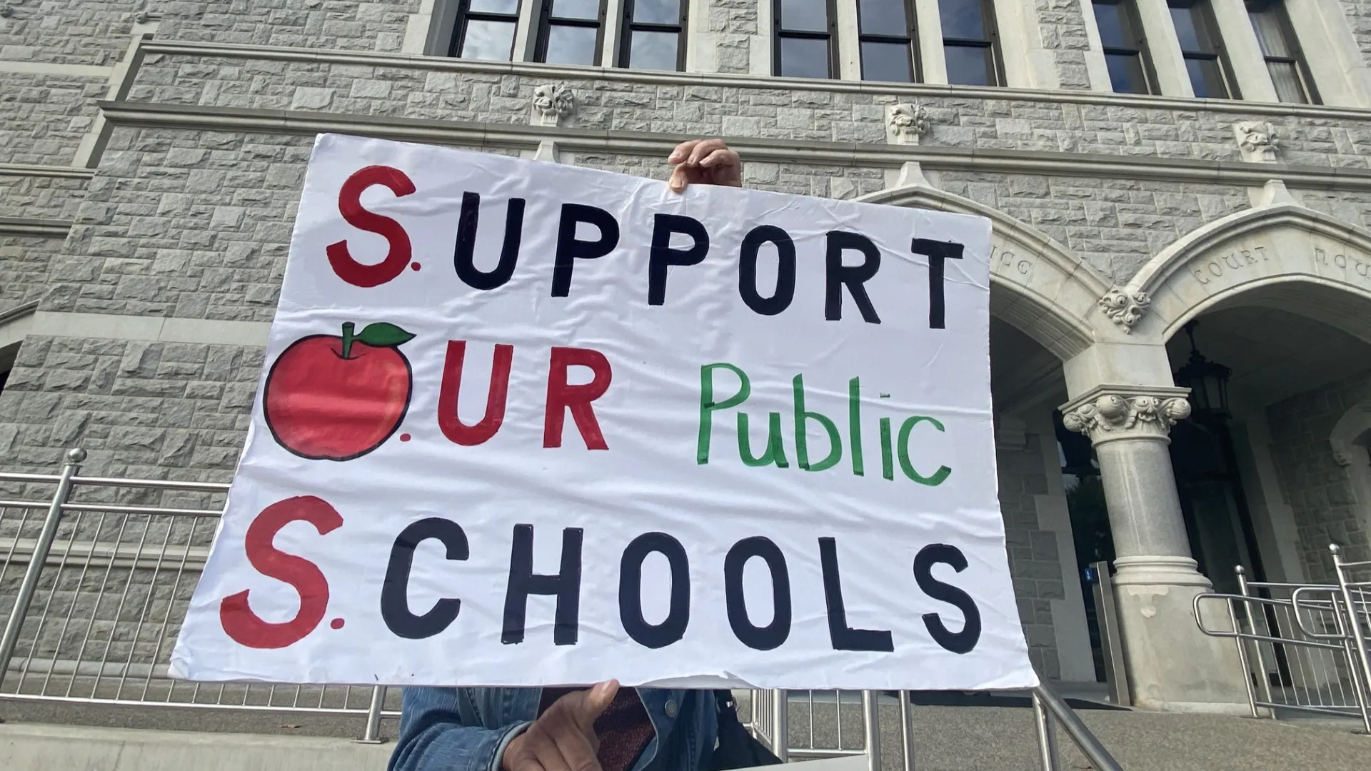 A sign that reads "Support Our Public Schools"